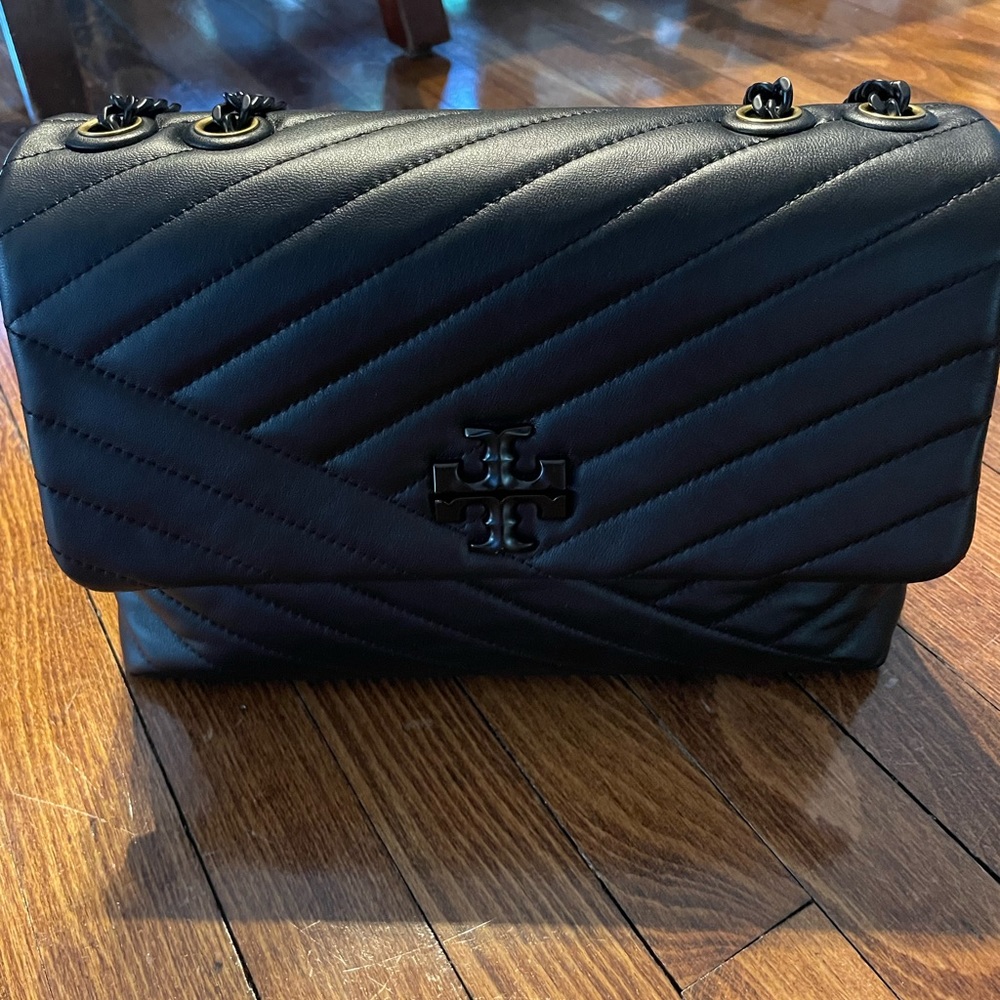Tory Burch Kira Chevron Convertible Shoulder Bag